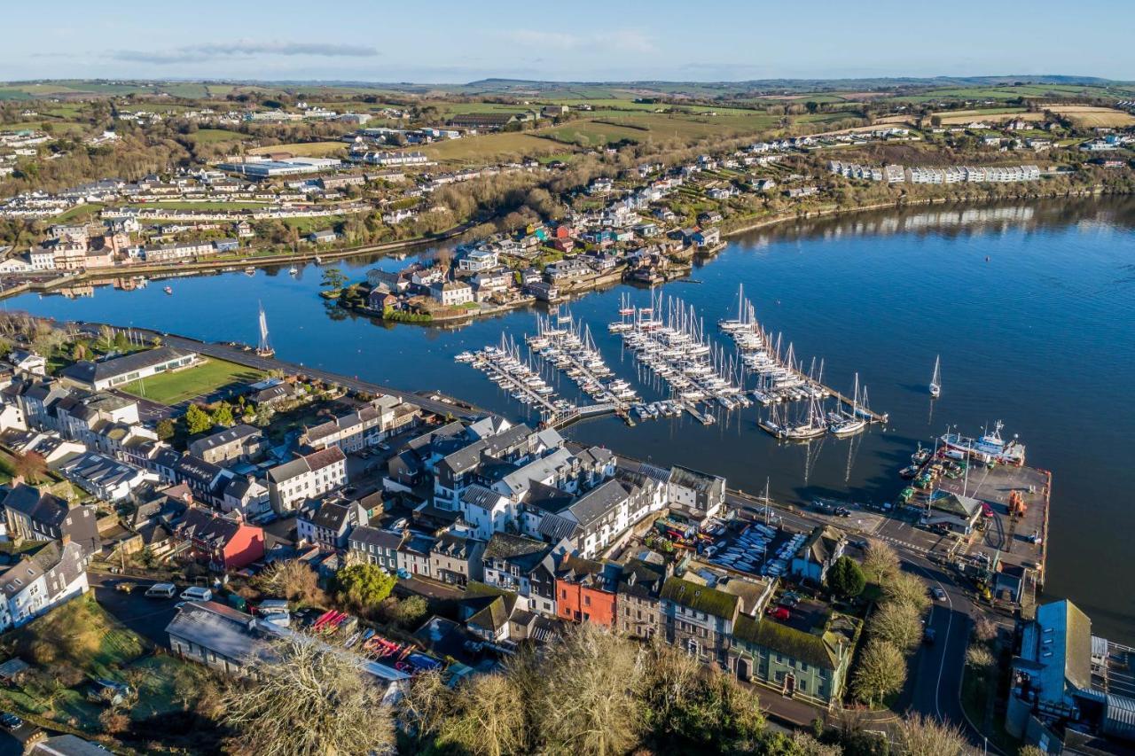 The Town House Kinsale, Hosted By Exquisite Holiday Homes, Sleeps 16 Buitenkant foto