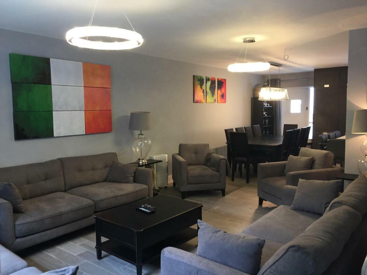 The Town House Kinsale, Hosted By Exquisite Holiday Homes, Sleeps 16 Buitenkant foto
