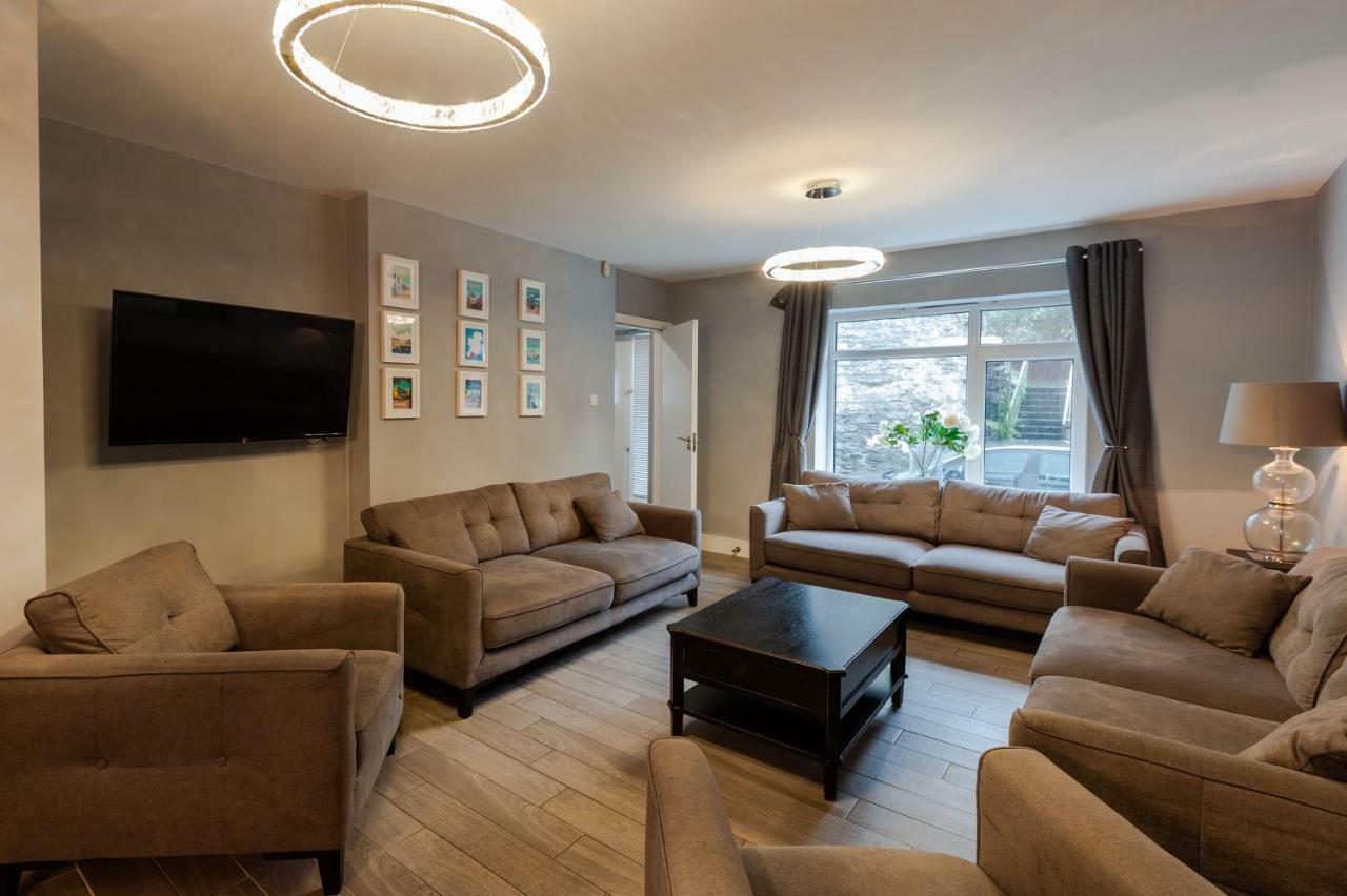 The Town House Kinsale, Hosted By Exquisite Holiday Homes, Sleeps 16 Buitenkant foto